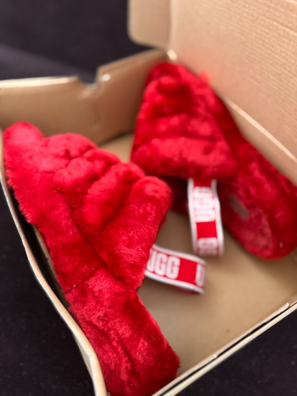 UGG Fluff Yeah Slide Ribbon Red Slippers In Box Size 9 - Picture 7 of 8